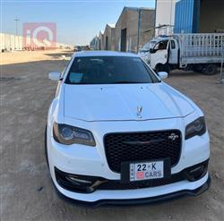 کرایسلەر 300